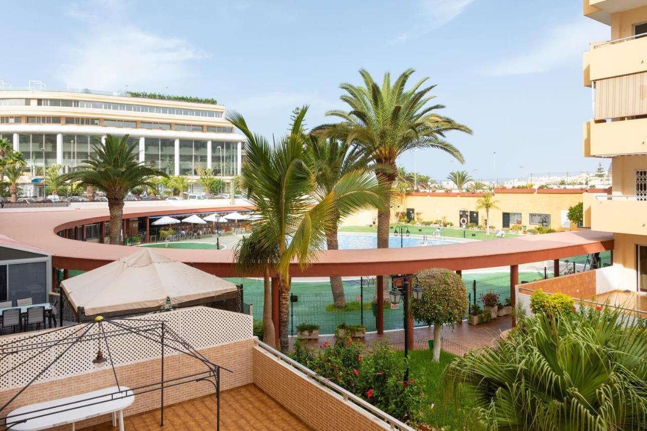 Los Angeles Holiday Home Лос Кристианос Экстерьер фото