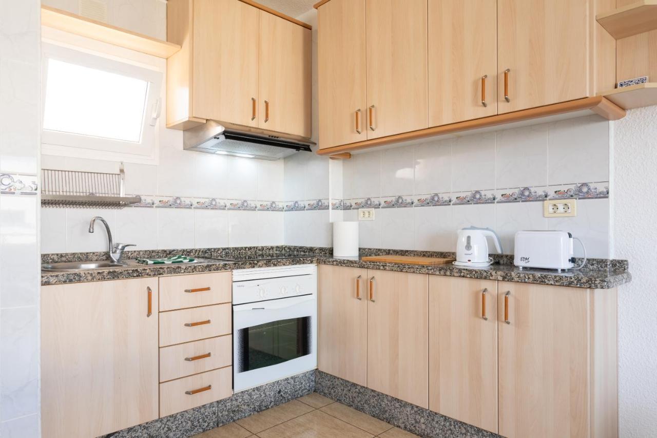 Los Angeles Holiday Home Лос Кристианос Экстерьер фото