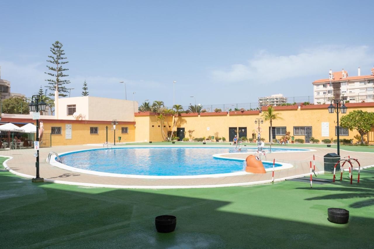 Los Angeles Holiday Home Лос Кристианос Экстерьер фото