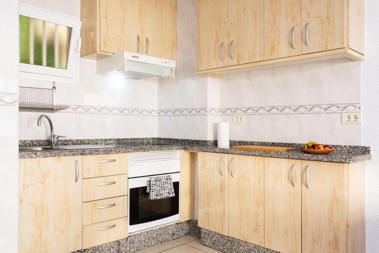 Los Angeles Holiday Home Лос Кристианос Экстерьер фото