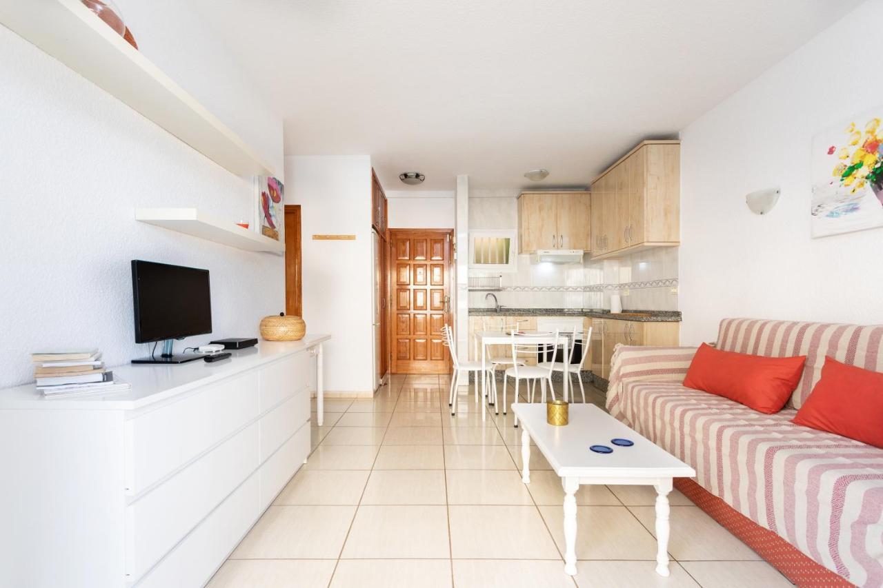 Los Angeles Holiday Home Лос Кристианос Экстерьер фото